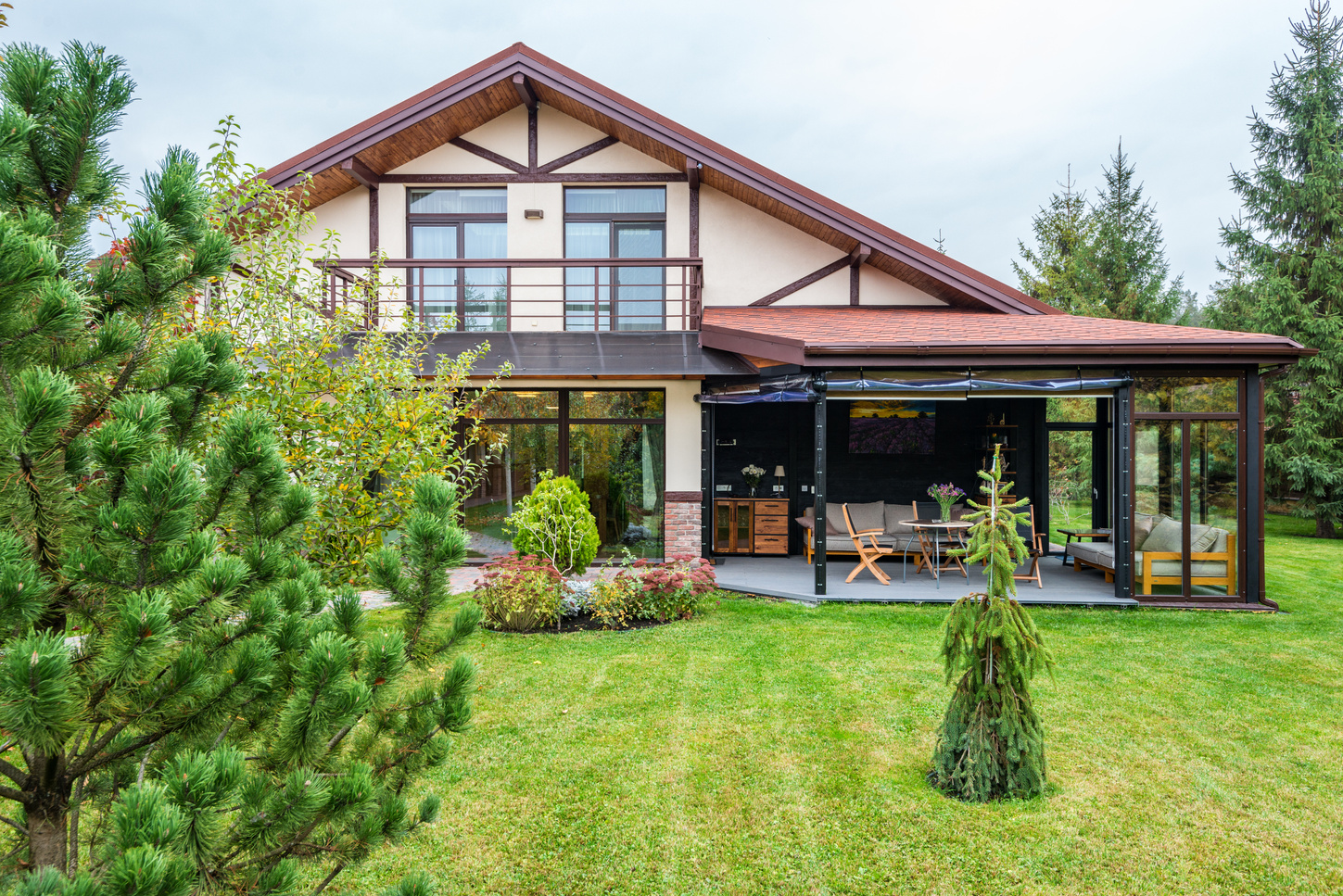 Modern cottage with green backyard